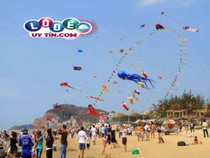 Mơ thấy thả diều là điềm báo gì? Đánh con số nào?