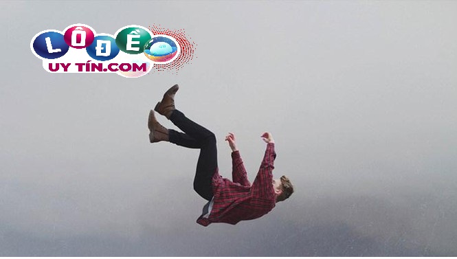 Mơ thấy bị rơi xuống vực dự báo điềm gì? Đánh con gì? 4 Mơ thấy bị rơi xuống vực dự báo điềm gì? Đánh con gì 2