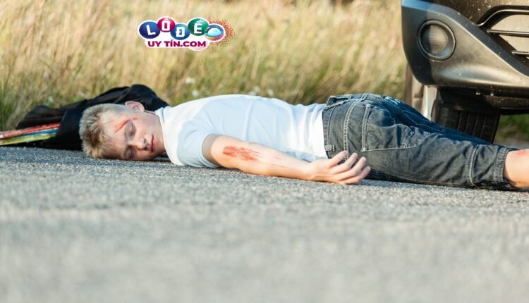 Giải mã mơ thấy mình bắn chết người đánh con gì 2