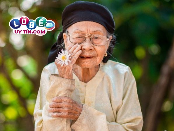 Nằm mơ thấy bà nội đã mất điềm gì, đánh số mấy? 3 Nằm mơ thấy bà nội đã mất điềm gì, đánh số mấy 1