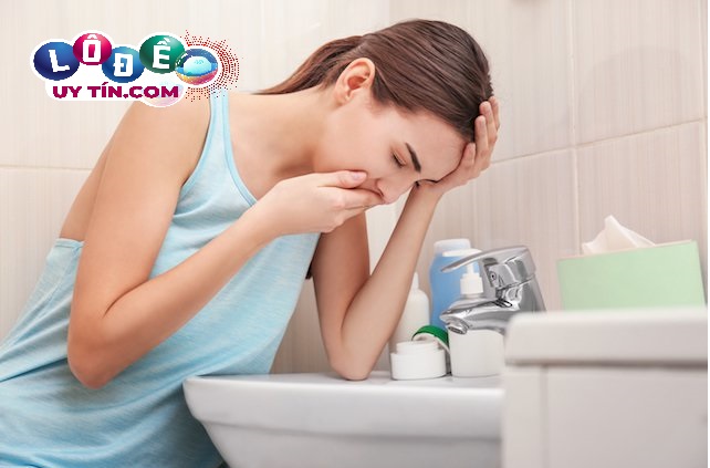 Nằm mơ thấy nôn ra máu đánh con gì - Giải mã các tình huống khác nhau