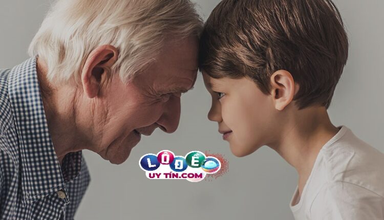 Mơ thấy ông ngoại là điềm gì, đánh con số gì 2