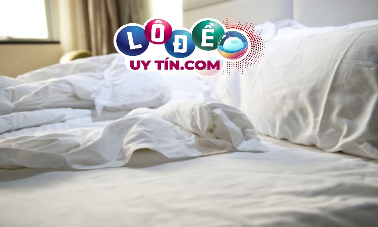 Mơ thấy chăn mền là điềm báo gì? Đánh con số nào