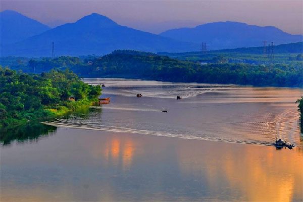 Mơ thấy sông nước mênh mông có ý nghĩa gì, nên đánh số nào 1