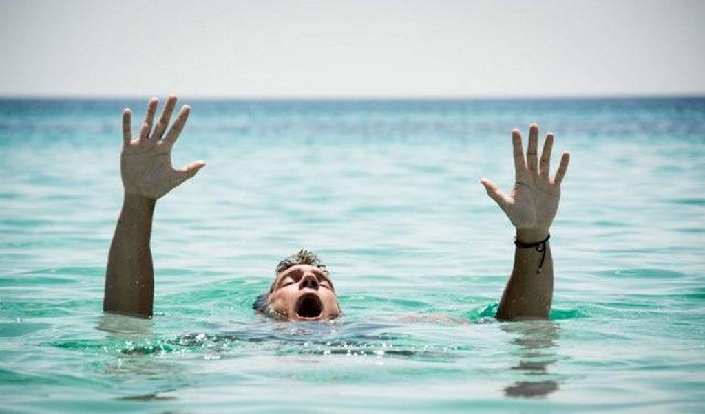 Mơ Cứu Người Chết Đuối – Đánh Con Gì Trúng Lớn Hôm Nay?